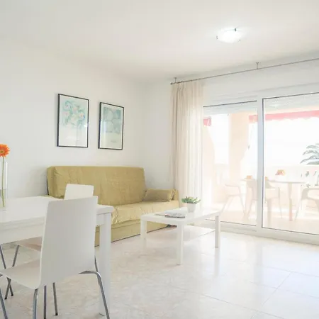 Apartment Apartamentos Casablanca Marineu